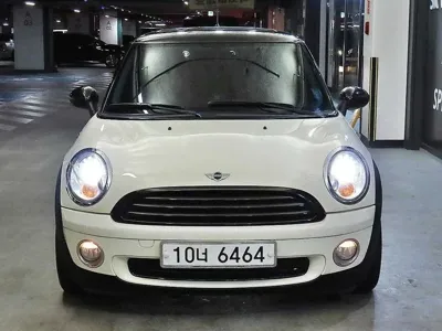 MINI Cooper 2007, 142989 км, за 1904.89 USD