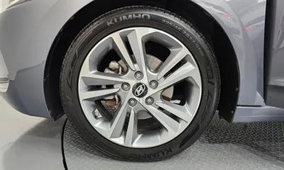 Hyundai Avante 2017, 163309 км, за 5016.29 USD