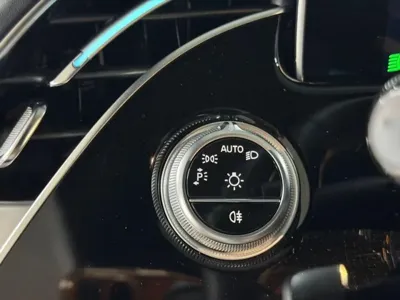 Mercedes-Benz E-Class 2024, 18566 км, за 6603.65 USD - фото 13