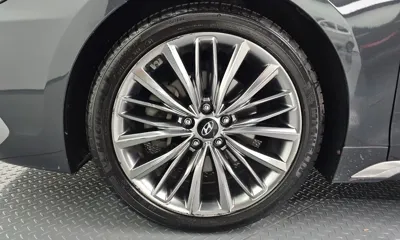 Hyundai Grandeur 2017, 181606 км, за 7542.34 USD