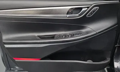 Hyundai Grandeur 2017, 181606 км, за 7474.64 USD - фото 24
