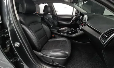 Hyundai Grandeur 2017, 181606 км, за 7474.64 USD - фото 26