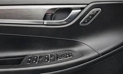 Hyundai Grandeur 2017, 181606 км, за 7474.64 USD - фото 32