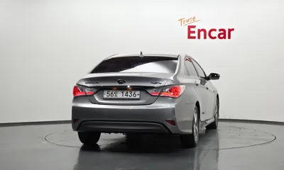 Hyundai Sonata 2012, 152525 км, за 2795.29 USD