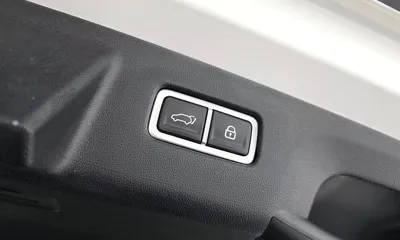 Kia Sorento 2021, 50124 км, за 20746.61 USD - фото 20