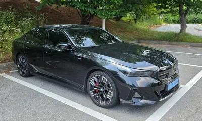 BMW i5 2025, 28500 км, за 74602.86 USD