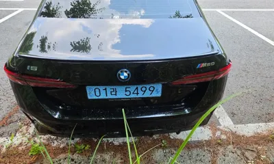 BMW i5 2025, 28500 км, за 74602.86 USD - фото 6