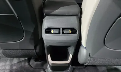 Kia EV3 2025, 21197 км, за 24812.92 USD - фото 30