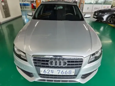Audi A4 · 2010 год