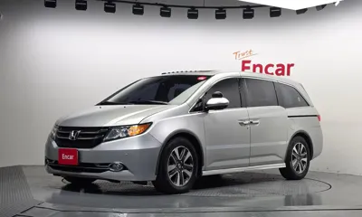 Honda Odyssey · 2015 год