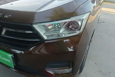 Wuling Hongguang 2019, 57100 км, за 6151 USD - фото 8