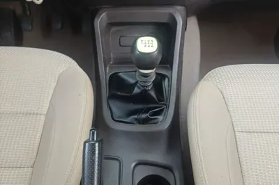Wuling Hongguang 2019, 57100 км, за 6151 USD - фото 16
