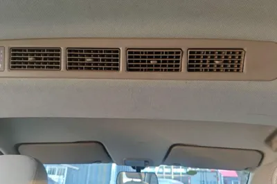 Wuling Hongguang 2019, 57100 км, за 6151 USD - фото 21