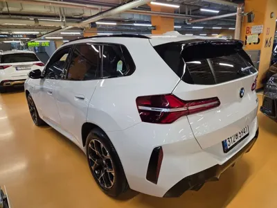 BMW X3 2025, 4800 км, за 49505 USD