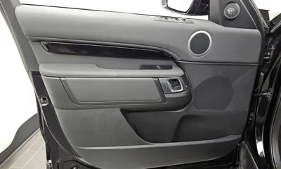 Land Rover Discovery 2020, 38535 км, за 21402.57 USD - фото 24