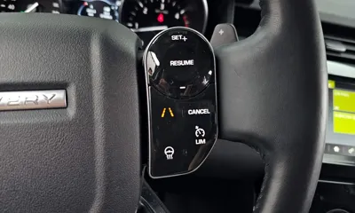 Land Rover Discovery 2020, 38535 км, за 21402.57 USD - фото 36
