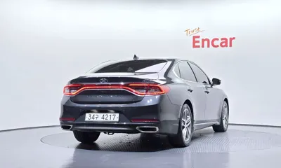 Hyundai Grandeur 2018, 110914 км, за 10437.18 USD