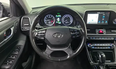 Hyundai Grandeur 2018, 110914 км, за 10358.31 USD - фото 13