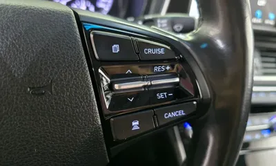 Hyundai Grandeur 2018, 110914 км, за 10358.31 USD - фото 16