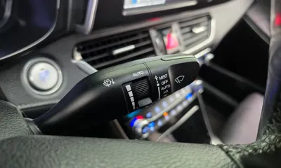 Hyundai Grandeur 2018, 110914 км, за 10358.31 USD - фото 17