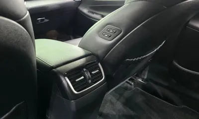 Hyundai Grandeur 2018, 110914 км, за 10358.31 USD - фото 32