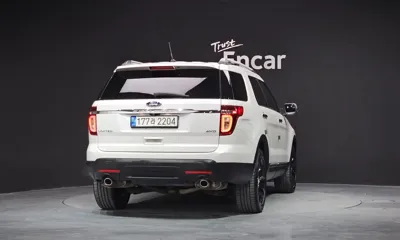 Ford Explorer 2015, 116725 км, за 6225.16 USD