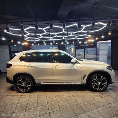 BMW X5 2022, 109000 км, за 43105.53 USD