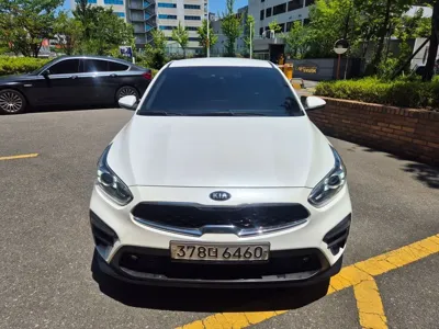 Kia K3 · 2019 год