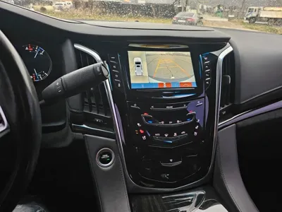 Cadillac Escalade 2018, 72000 км, за 27302.86 USD - фото 14