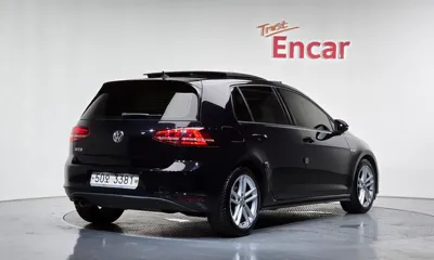 Volkswagen Golf 2014, 121925 км, за 7488.44 USD