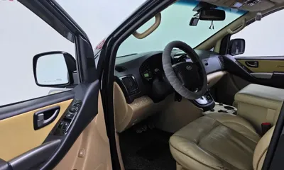 Hyundai Starex 2015, 170639 км, за 7947.01 USD - фото 11