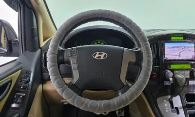 Hyundai Starex 2015, 170639 км, за 7947.01 USD - фото 14