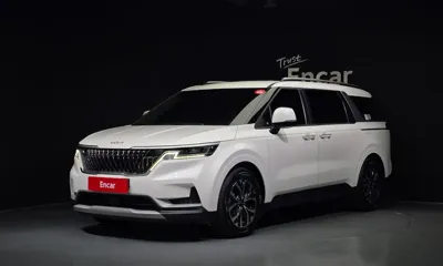 Kia Canival · 2022 год