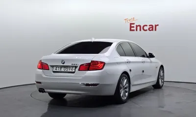 BMW 5-Series 2016, 65549 км, за 12052.12 USD