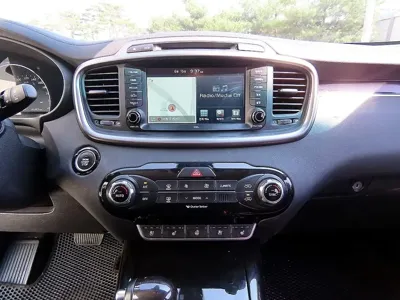 Kia Sorento 2015, 161419 км, за 6498.62 USD - фото 13