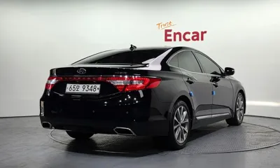 Hyundai Grandeur 2016, 124732 км, за 4294.68 USD