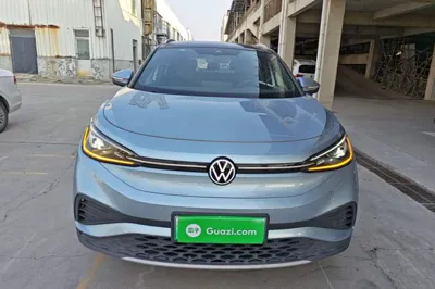 Volkswagen ID.4 X 2025, 13600 км, за 16872 USD