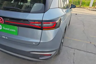 Volkswagen ID.4 X 2025, 13600 км, за 16872 USD - фото 9