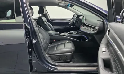 Hyundai Grandeur 2020, 65450 км, за 14201.96 USD - фото 26