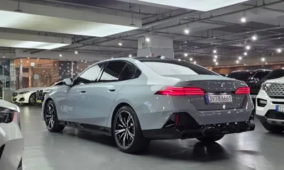 BMW 5-Series 2026, 9600 км, за 61756.46 USD