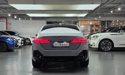 BMW 5-Series 2026, 9600 км, за 61756.46 USD