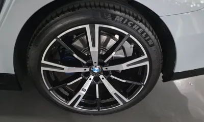 BMW 5-Series 2026, 9600 км, за 61756.46 USD