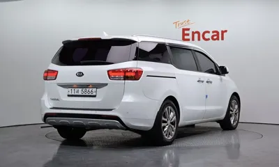 Kia Canival 2016, 196753 км, за 4955.4 USD