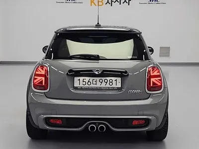 MINI Cooper 2021, 53635 км, за 11189.18 USD