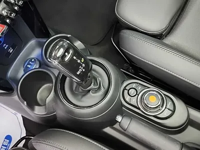 MINI Cooper 2021, 53635 км, за 11189.18 USD - фото 8
