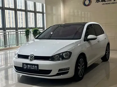Volkswagen Golf · 2016 год