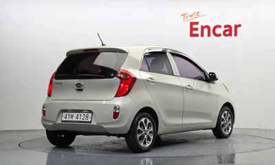 Kia Morning 2012, 56999 км, за 2516.55 USD
