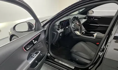 Mercedes-Benz C-Class 2024, 29516 км, за 28836.04 USD - фото 11