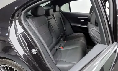 Mercedes-Benz C-Class 2024, 29516 км, за 28836.04 USD - фото 12