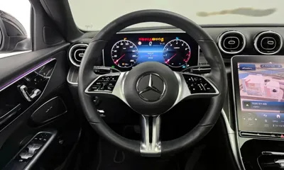Mercedes-Benz C-Class 2024, 29516 км, за 28836.04 USD - фото 13
